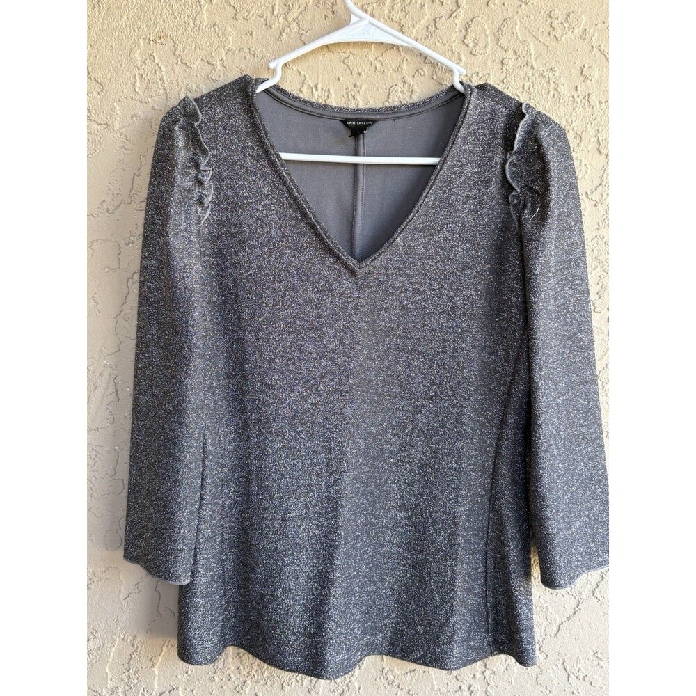 Ann Taylor Small Shimmer Metallic Glam Ruffle 3/4 Sleeve V-Neck Woman’s Blouse